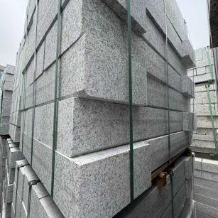 池州芝麻白路牙石 马路牙子