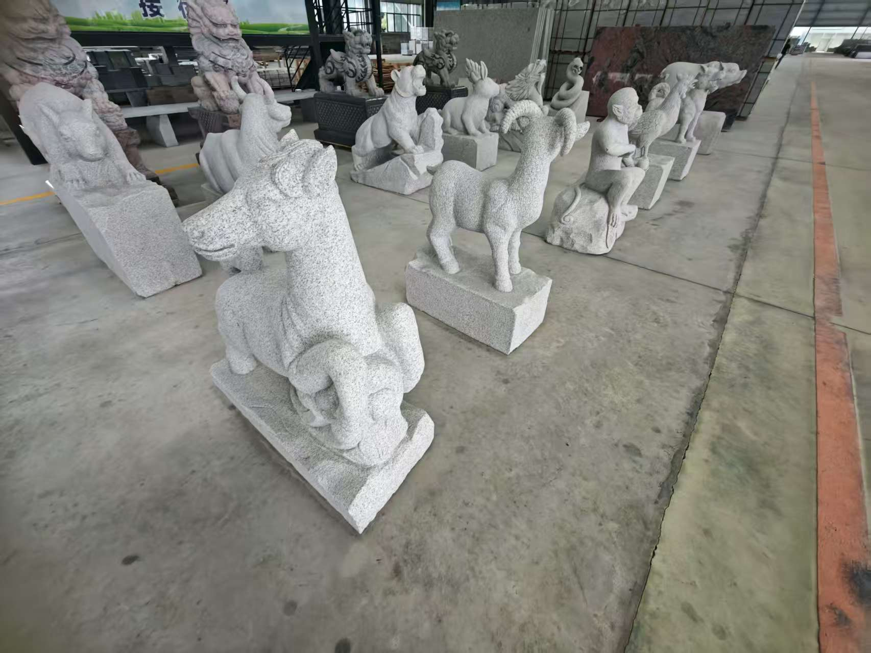 池州芝麻白雕刻 十二生肖 异形雕刻