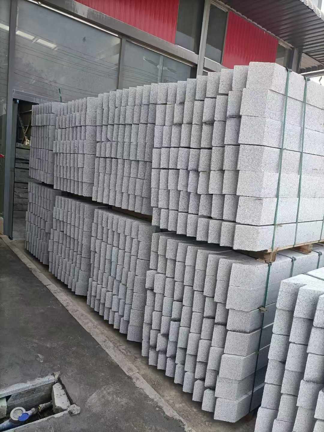 池州芝麻白树围石 树池
