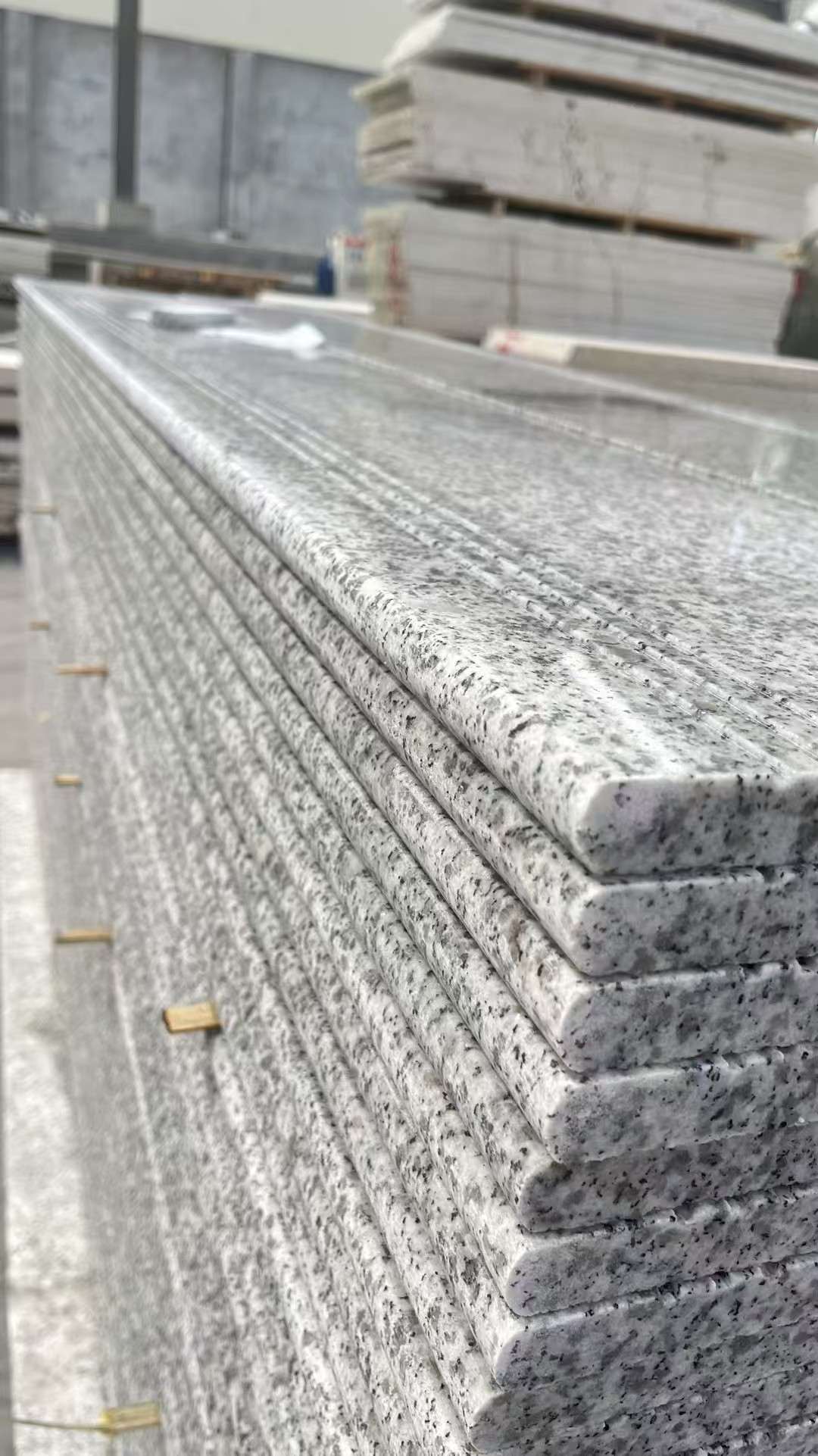 池州芝麻白楼梯踏步 花岗岩楼梯板材